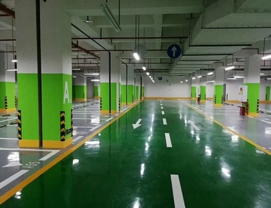 新乡新乡停车场标线施工